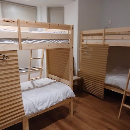 Voyage Hostel - Rooms With Shared Kitchen Douglas Eksteriør billede