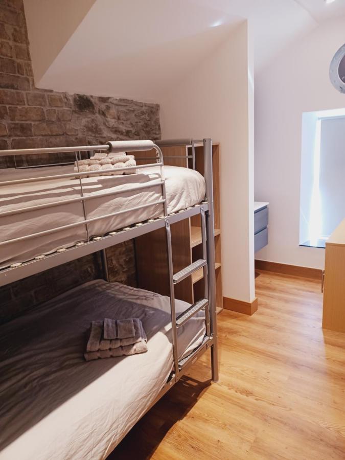 Voyage Hostel - Rooms With Shared Kitchen Douglas Værelse billede